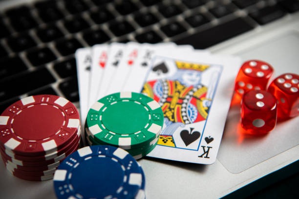 Joker Gaming slot interface showing cascading reels, expanding wilds, and bonus feature activation on winstar138