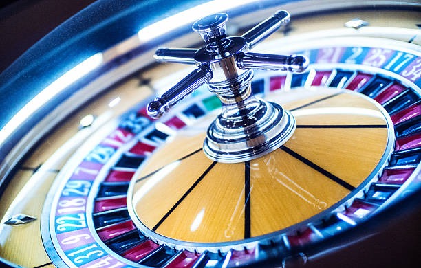 Professional croupier at VIP Roulette table